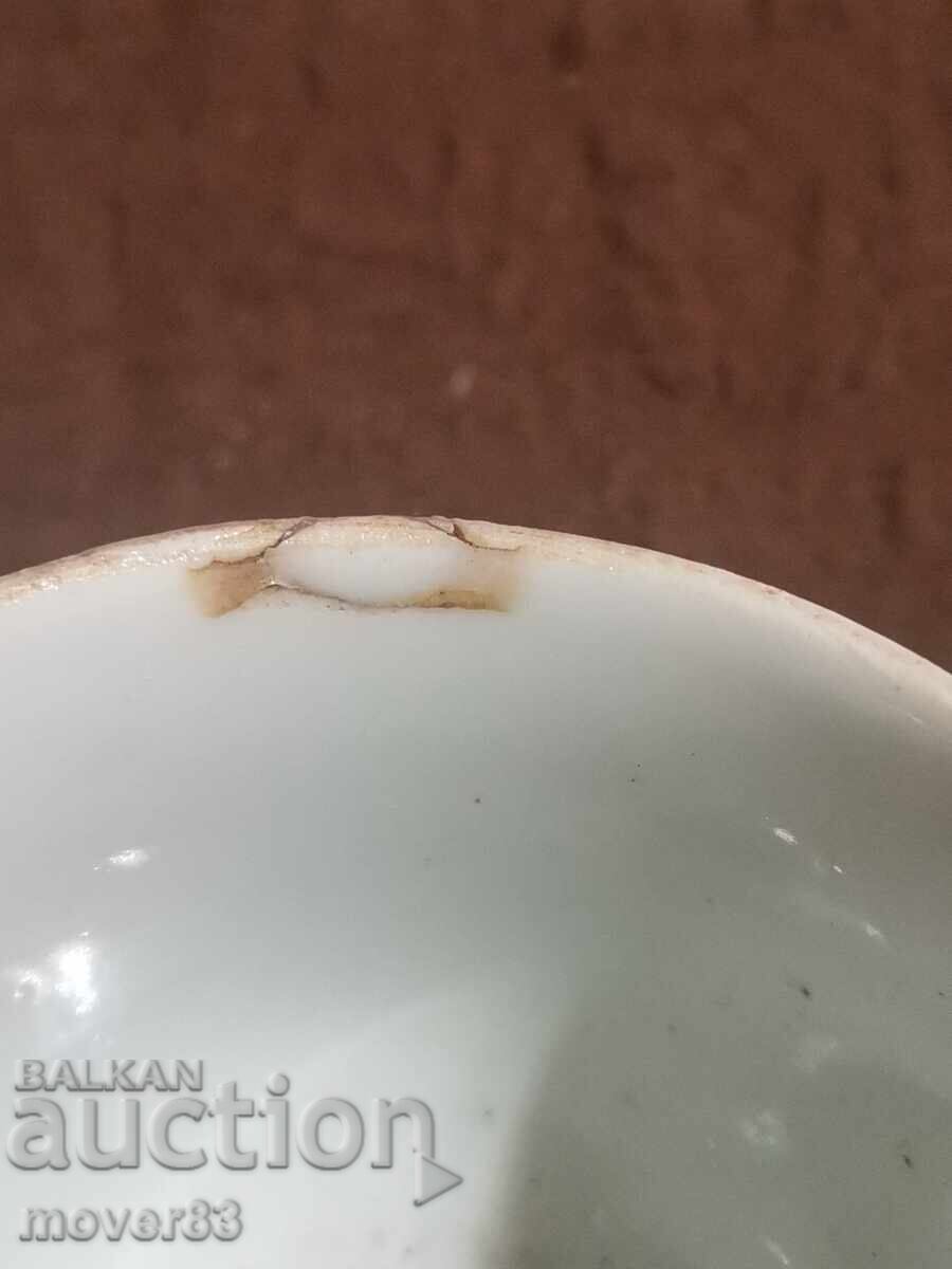 Delivery of Porcelain service. Incomplete Delivery of Porcelain service. Incomplete