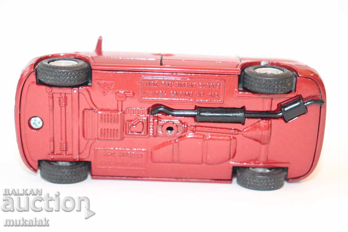 1/43 AHC MODELS NISSAN SERENA STROLLER MODEL - 6 1/43 AHC MODELS NISSAN SERENA STROLLER MODEL - 6