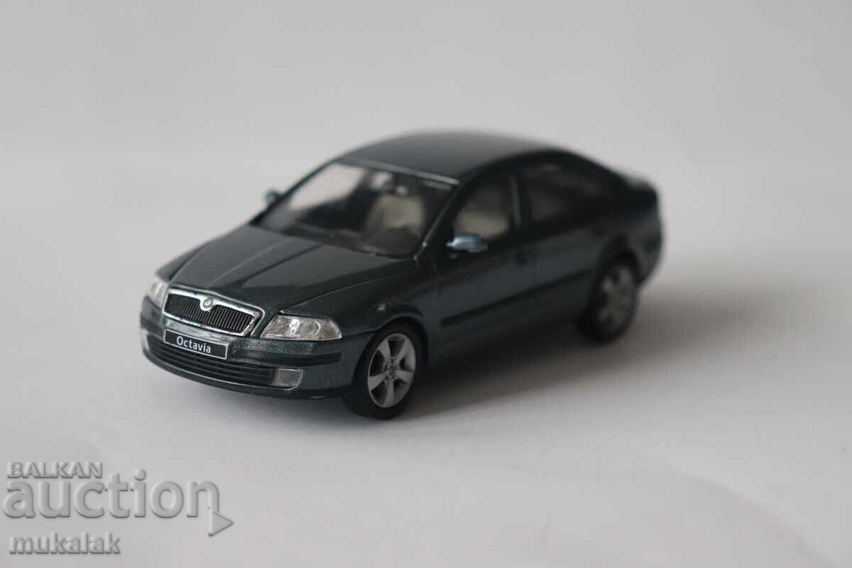 1:43 HONGWELL SCODA OCTAVIA CAR MODEL - 6 1:43 HONGWELL SCODA OCTAVIA CAR MODEL - 6