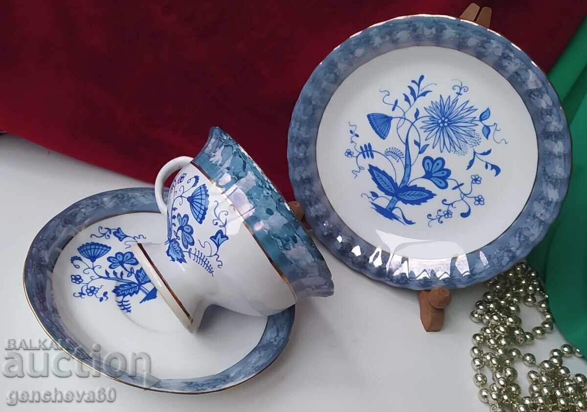 Unique porcelain triple set in blue for tea - 7 Unique porcelain triple set in blue for tea - 7