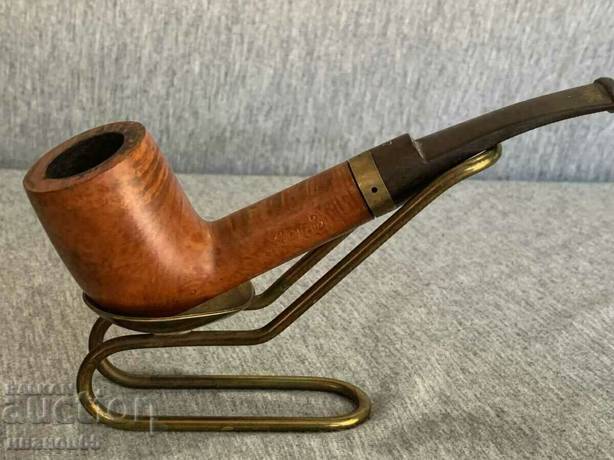 Lula Jindstrom 1 cu preț 35.00 BGN | € 17.90