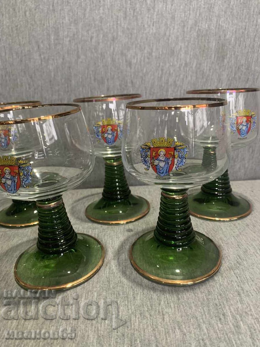 Auction Set of German wine glasses Auction Set of German wine glasses