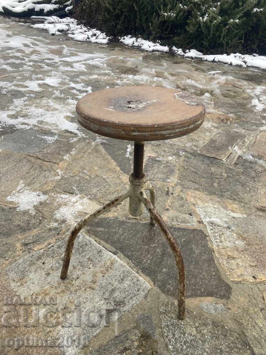 Medical chair with price 40.00 BGN | € 20.45 Medical chair with price 40.00 BGN | € 20.45