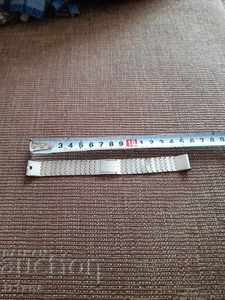 Old chain, strap, watch chain with price 22.00 BGN | € 11.25 Old chain, strap, watch chain with price 22.00 BGN | € 11.25