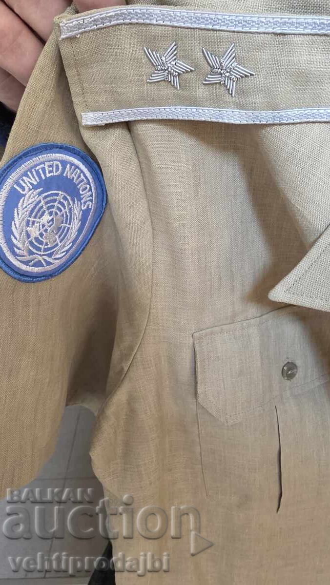Cămașă ONU cu preț 40.00 BGN | € 20.45