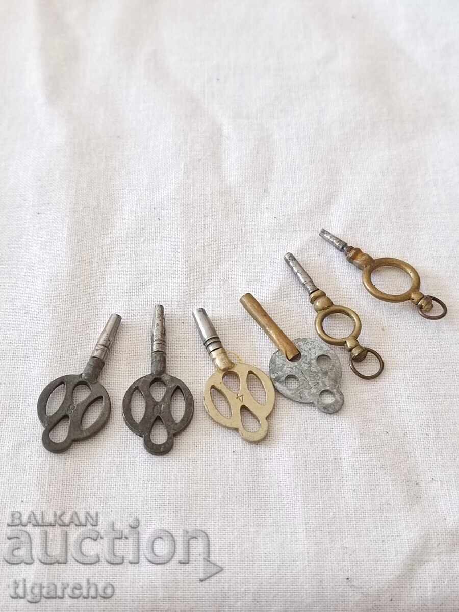 Keys for pocket watches Keys for pocket watches