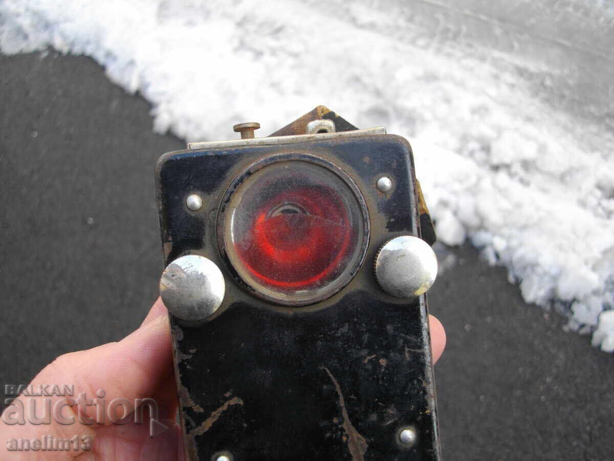 COLLECTIBLE OLD MILITARY FLASHLIGHT - 6