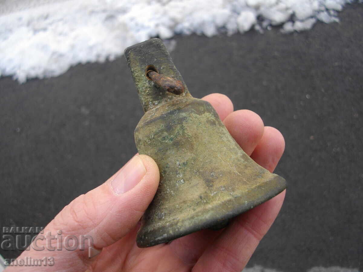 Auction OLD BRONZE BELL BELL JINGLE CHANNEL Auction OLD BRONZE BELL BELL JINGLE CHANNEL