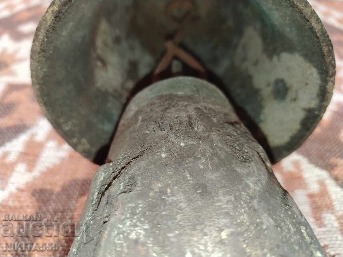 Стар наниз от чанове,чан, хлопка, звънец, камбана, тюмбелек - 5 Стар наниз от чанове,чан, хлопка, звънец, камбана, тюмбелек - 5