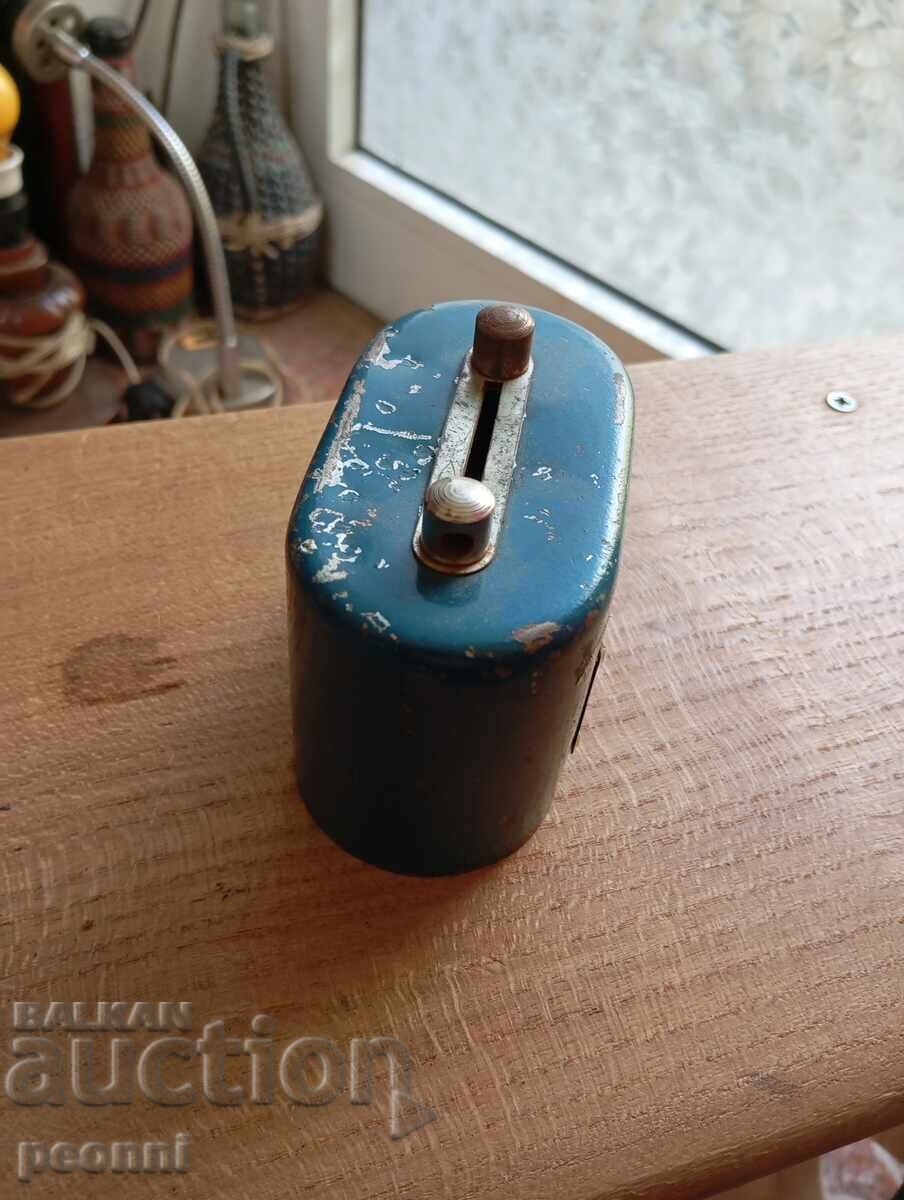 Δημοπρασία κουμπαράς DSK