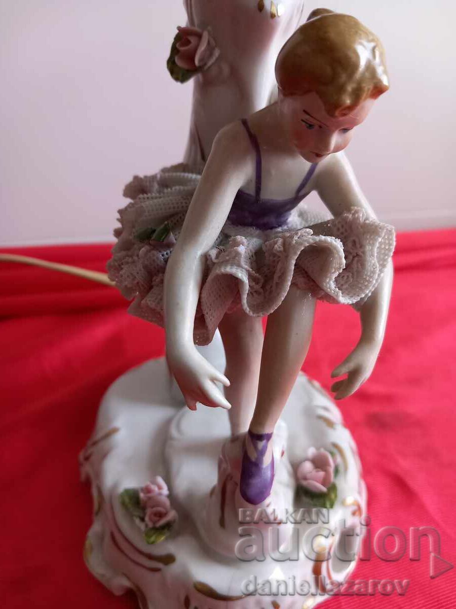 Auction  DRESDEN , Wilhelm RittirscPorcelain Lamp Ballerina DRESDEN