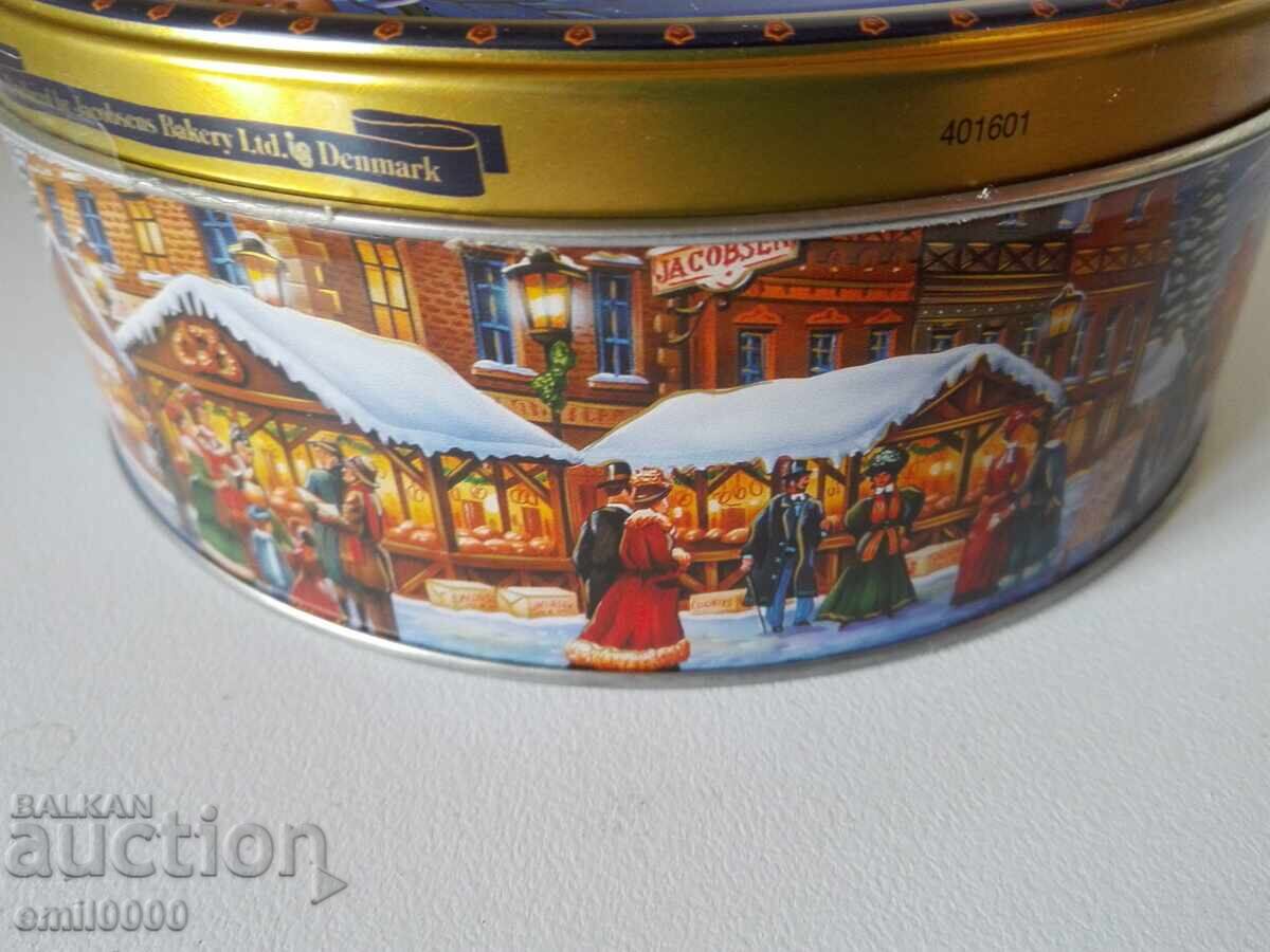 Delivery of Tin box. Delivery of Tin box.