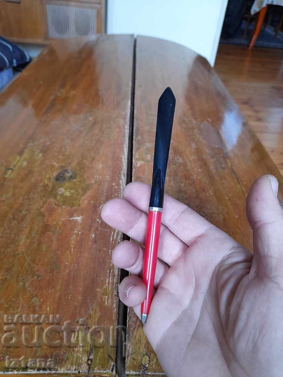 Old pen, chemical, ballpoint pen with price 13.00 BGN | € 6.65 Old pen, chemical, ballpoint pen with price 13.00 BGN | € 6.65