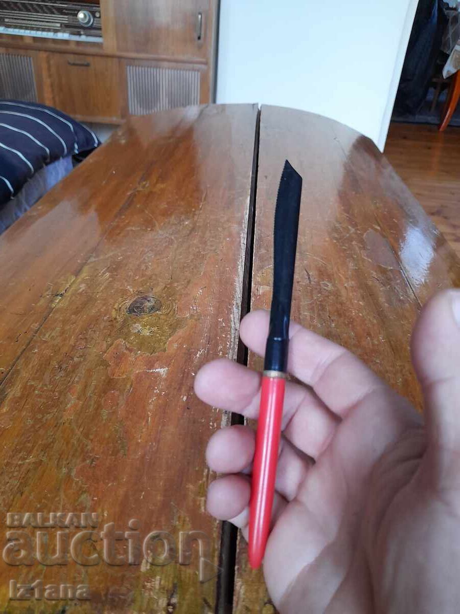 Old pen, chemical, ballpoint pen with price 13.00 BGN | € 6.65 Old pen, chemical, ballpoint pen with price 13.00 BGN | € 6.65