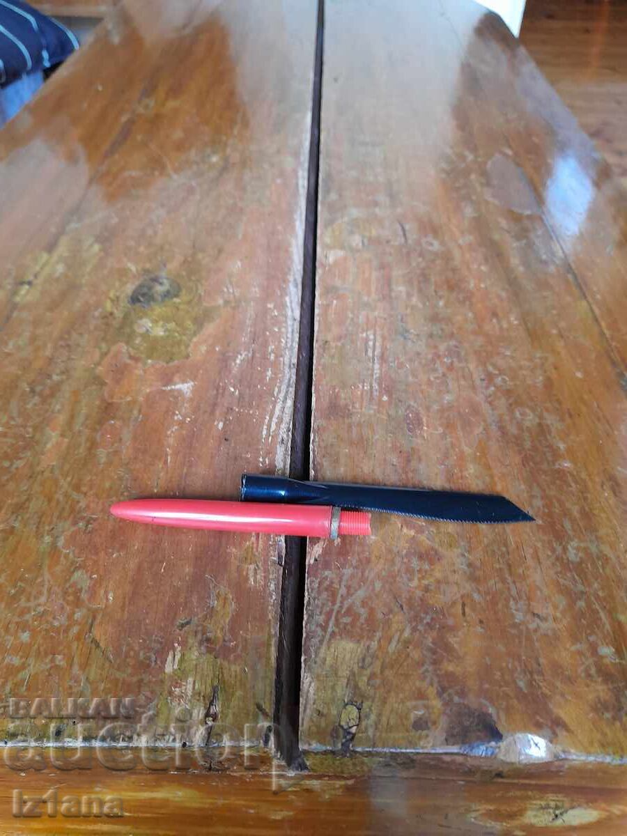 Delivery of Old pen, chemical, ballpoint pen Delivery of Old pen, chemical, ballpoint pen