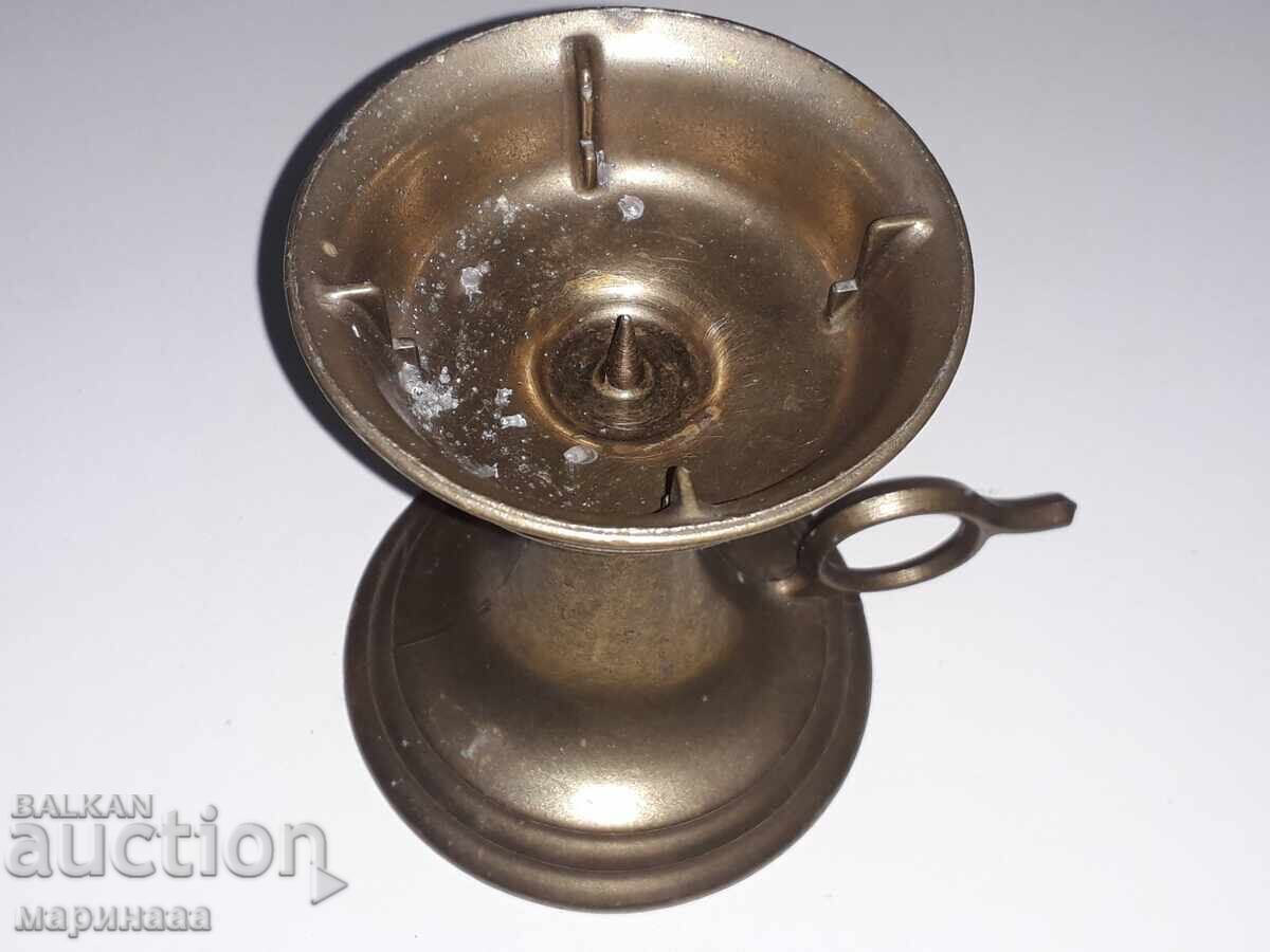 Auction CANDLEHOLDER. BRASS Auction CANDLEHOLDER. BRASS