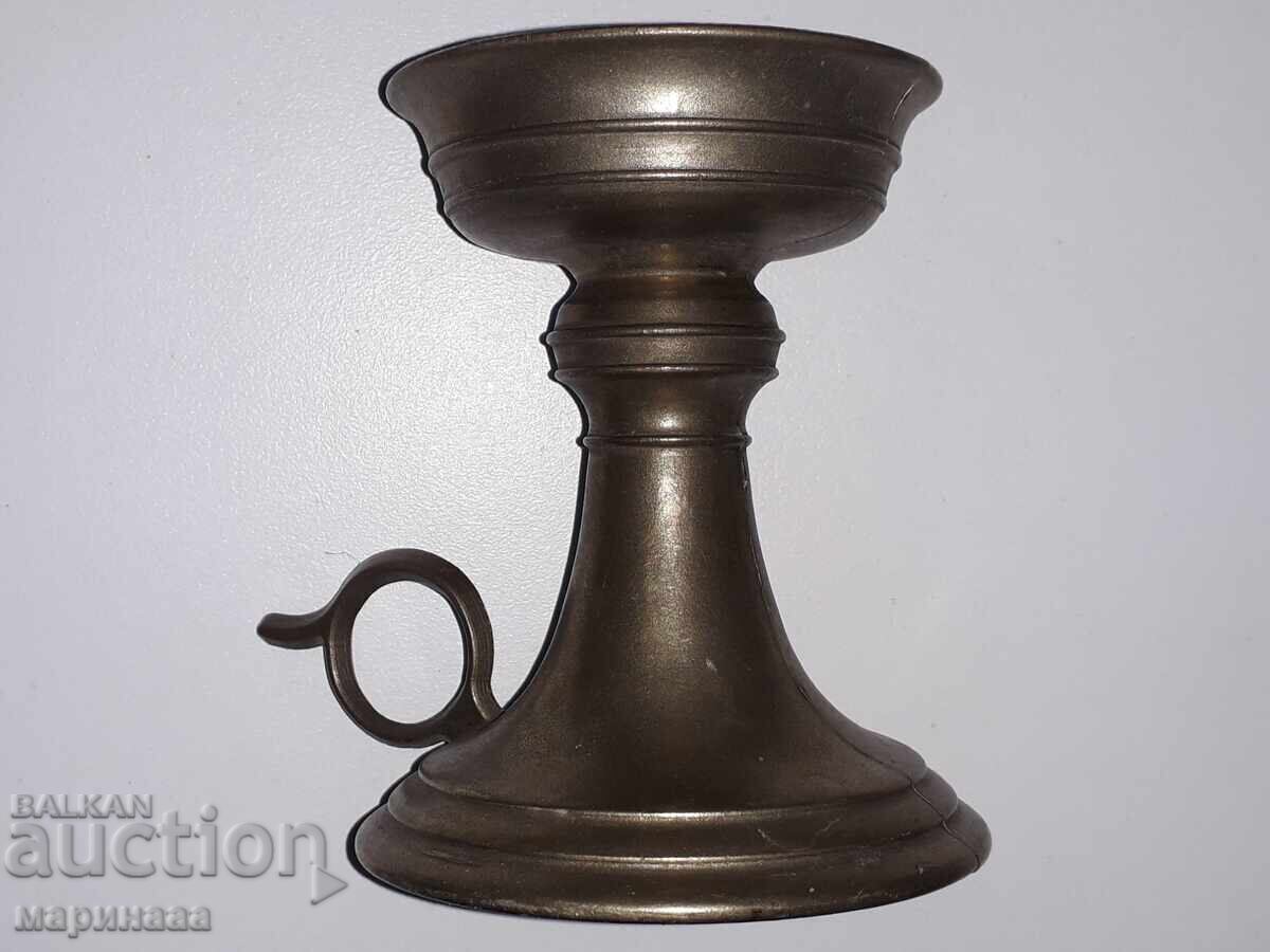 CANDLEHOLDER. BRASS - 5 CANDLEHOLDER. BRASS - 5