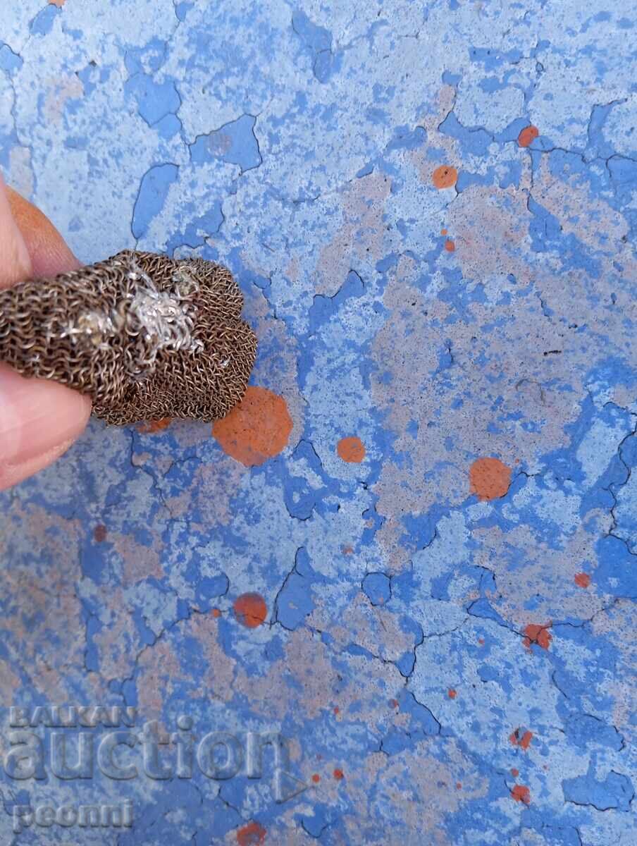 Delivery of Women's coin purse from the 1936 Berlin Olympics. Delivery of Women's coin purse from the 1936 Berlin Olympics.