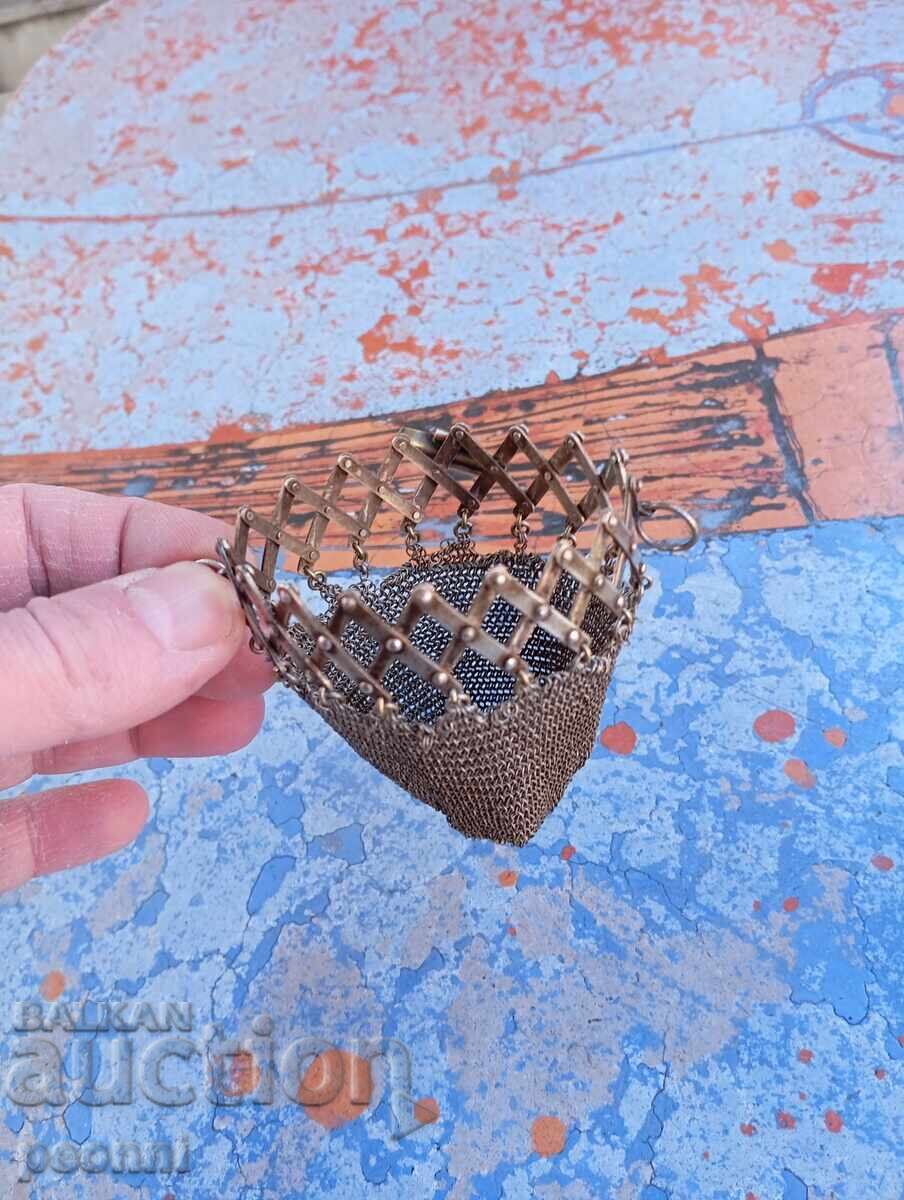 Women's coin purse from the 1936 Berlin Olympics. - 5 Women's coin purse from the 1936 Berlin Olympics. - 5