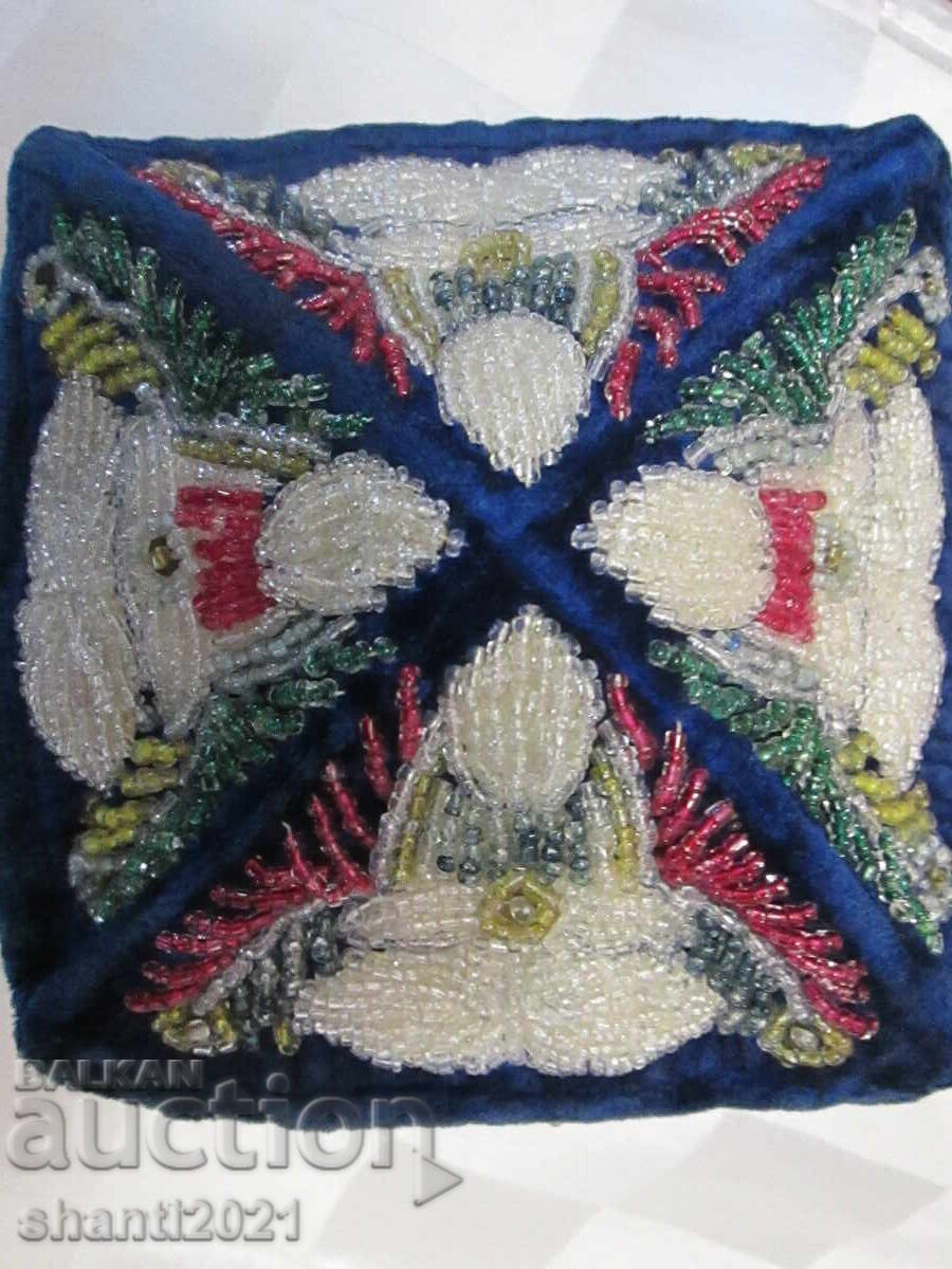 Παράδοση Vintage χειροποίητο καπέλο με χάντρες, σκούφο κρανίου Παράδοση Vintage χειροποίητο καπέλο με χάντρες, σκούφο κρανίου