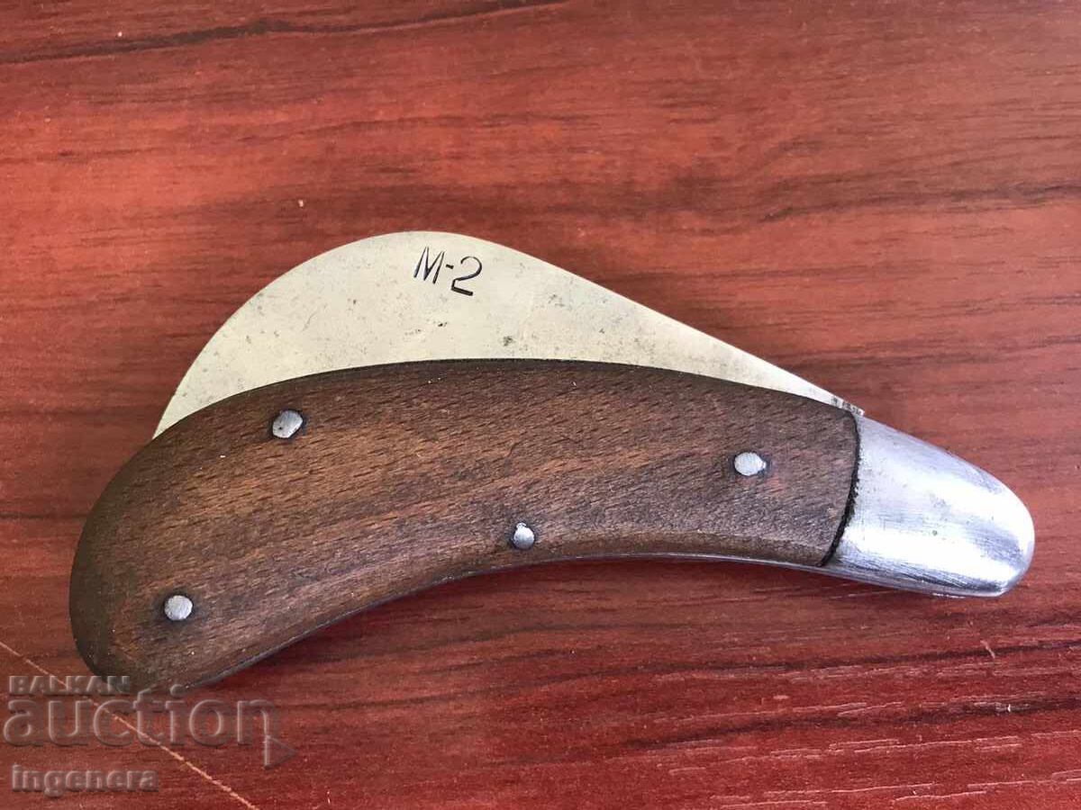 FOLDING KNIFE, MEDICAL SOLDIERS' LEG FROM WWII - 6