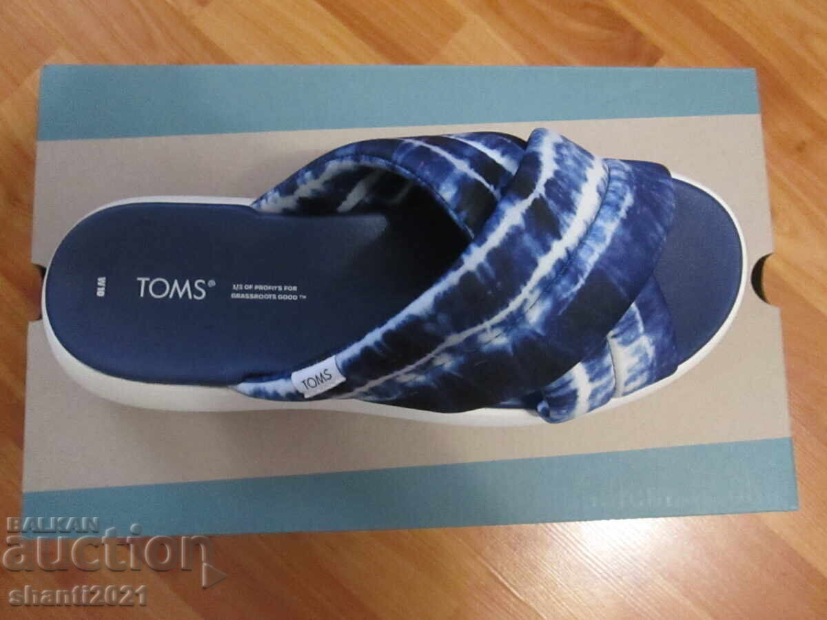 Noi papuci americani originali pentru femei TOMS, No.42 cu preț 65.00 BGN | € 33.23