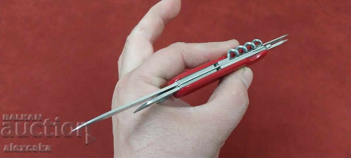 Παράδοση Μαχαίρι τσέπης - Ελβετία Παράδοση Μαχαίρι τσέπης - Ελβετία