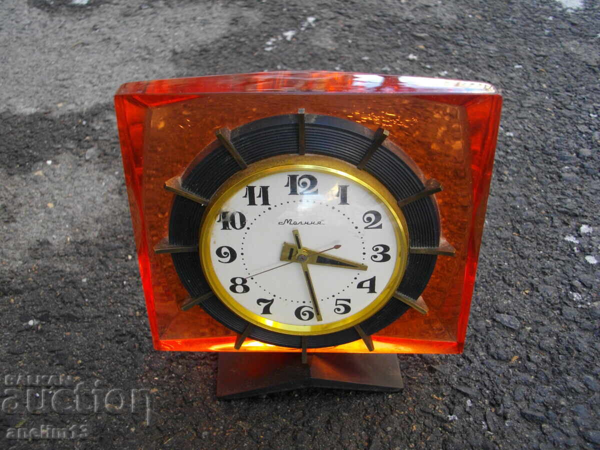 COLLECTIBLE DESK WEEKLY CLOCK LIGHTNING LIGHTNING with price 95.00 BGN | € 48.57 COLLECTIBLE DESK WEEKLY CLOCK LIGHTNING LIGHTNING with price 95.00 BGN | € 48.57