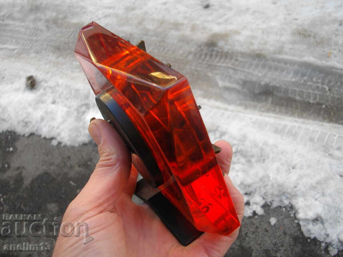 Доставка на КОЛЕКЦИОНЕРСКИ НАСТОЛЕН СЕДМИЧЕН ЧАСОВНИК МЪЛНИЯ МОЛНИЯ Доставка на КОЛЕКЦИОНЕРСКИ НАСТОЛЕН СЕДМИЧЕН ЧАСОВНИК МЪЛНИЯ МОЛНИЯ