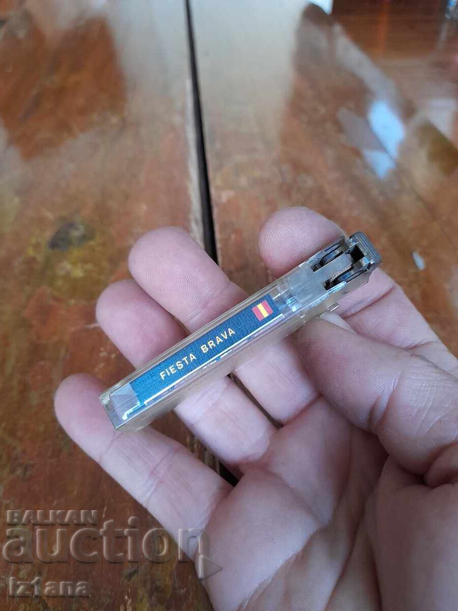 Auction Old Silver Match lighter Auction Old Silver Match lighter