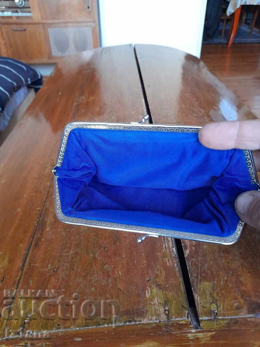 Geanta veche cu margele - 5