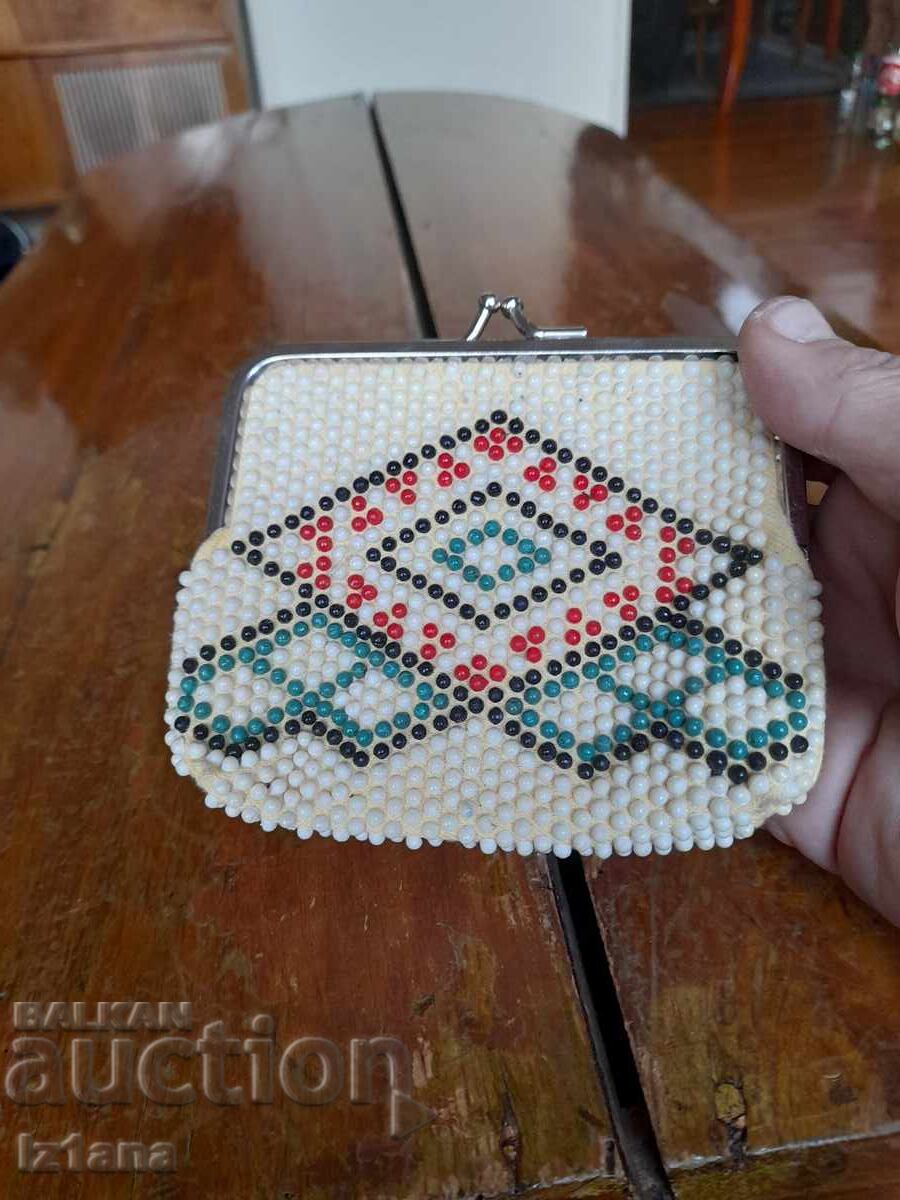 Auction Old beaded purse Auction Old beaded purse