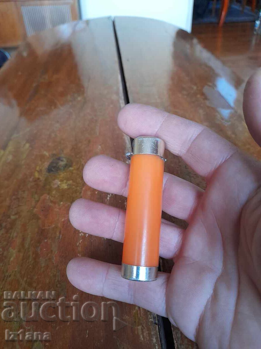 Old Feudor lighter with price 16.00 BGN | € 8.18 Old Feudor lighter with price 16.00 BGN | € 8.18