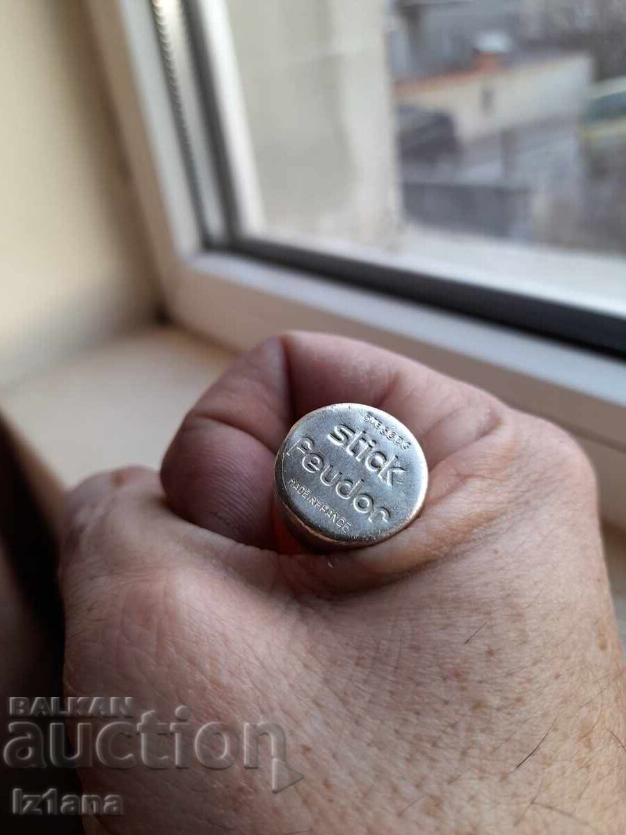 Old Feudor lighter - 6 Old Feudor lighter - 6