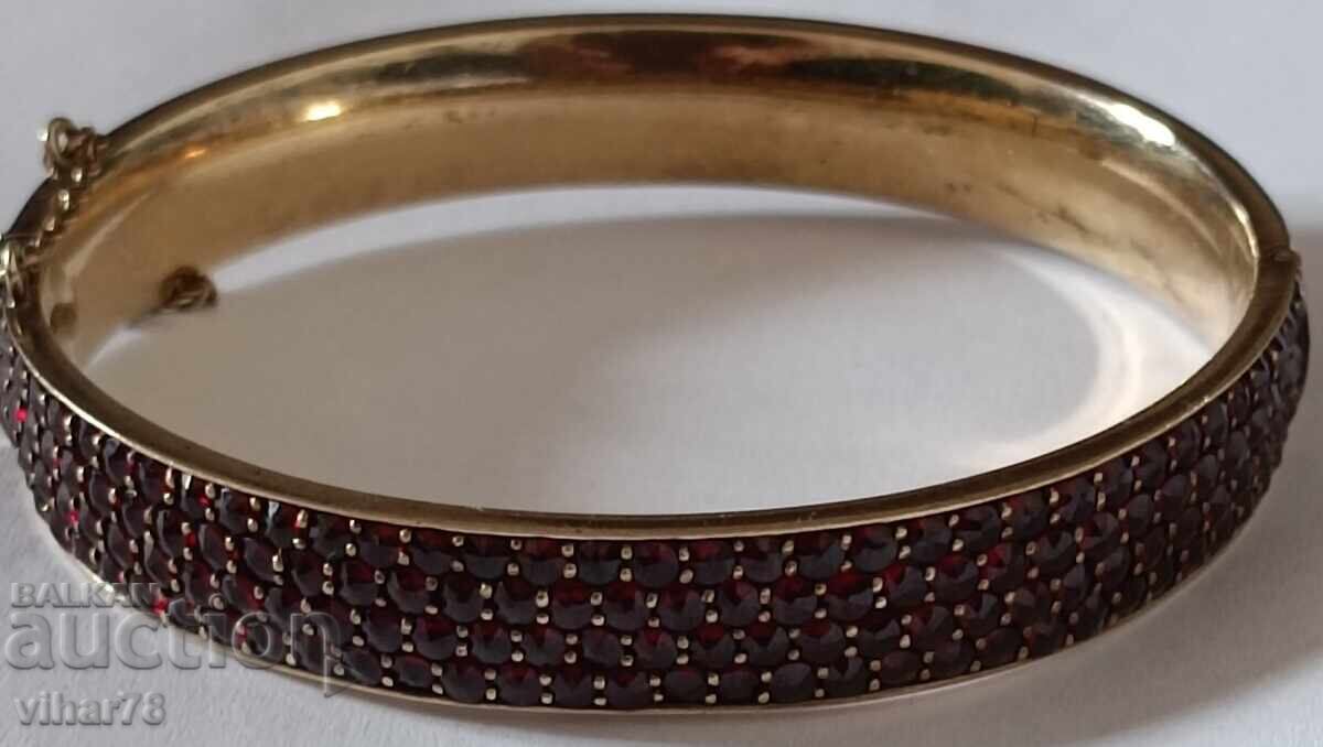 Auction Gold-plated silver bracelet with Bohemian garnets Auction Gold-plated silver bracelet with Bohemian garnets