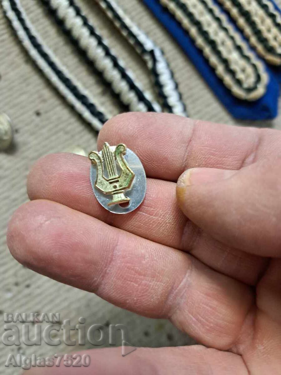 Licitație Set de uniforme germane. Licitație Set de uniforme germane.