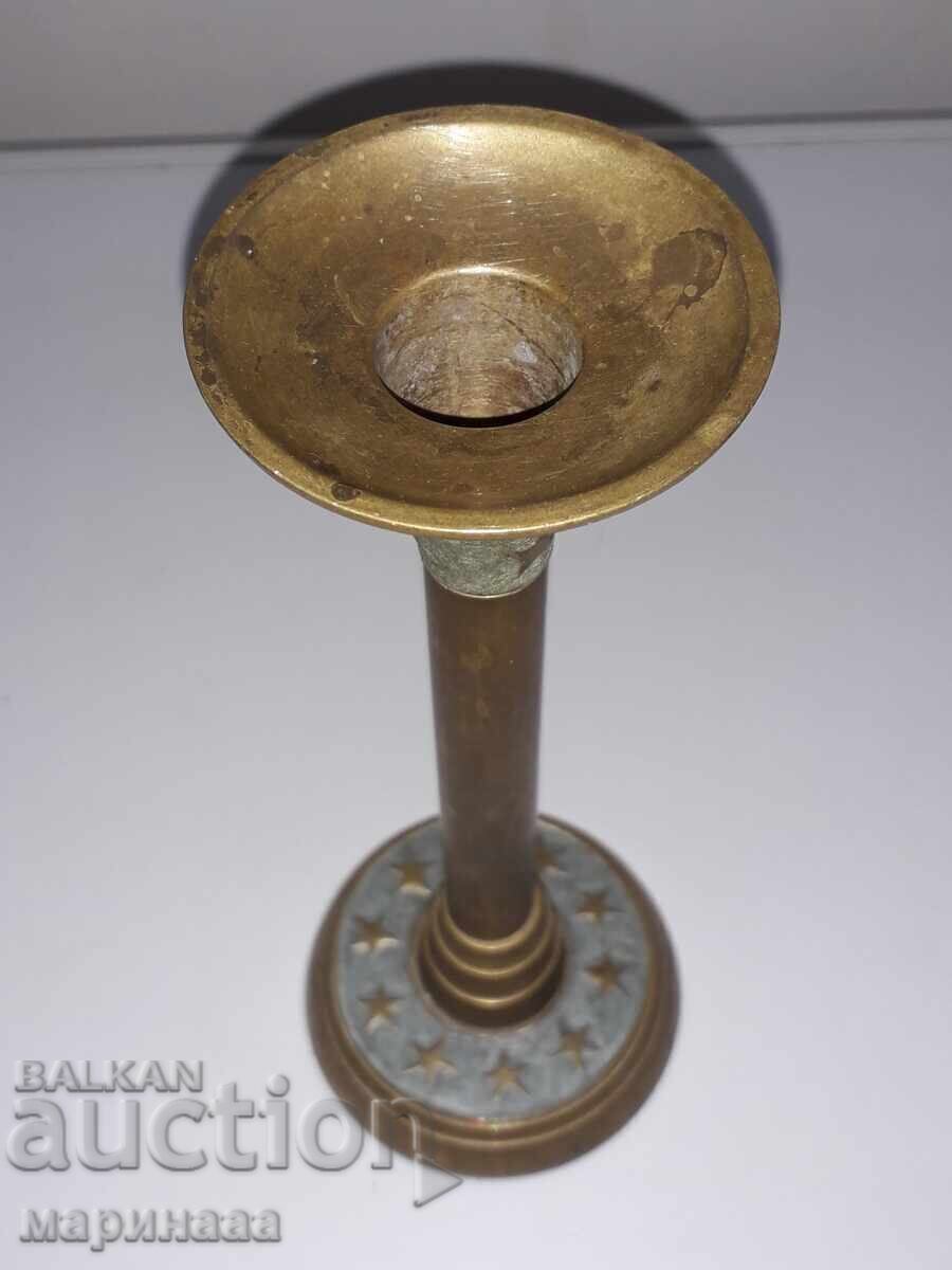 СВЕЩНИК. МЕСИНГ, ЕМАЙЛ с цена € 4.50 | 8.80 лв.