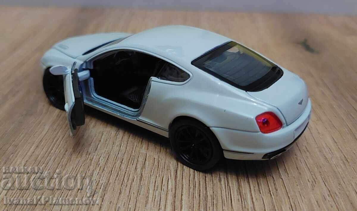 Auction  A metal cart with a mechanism for collectors