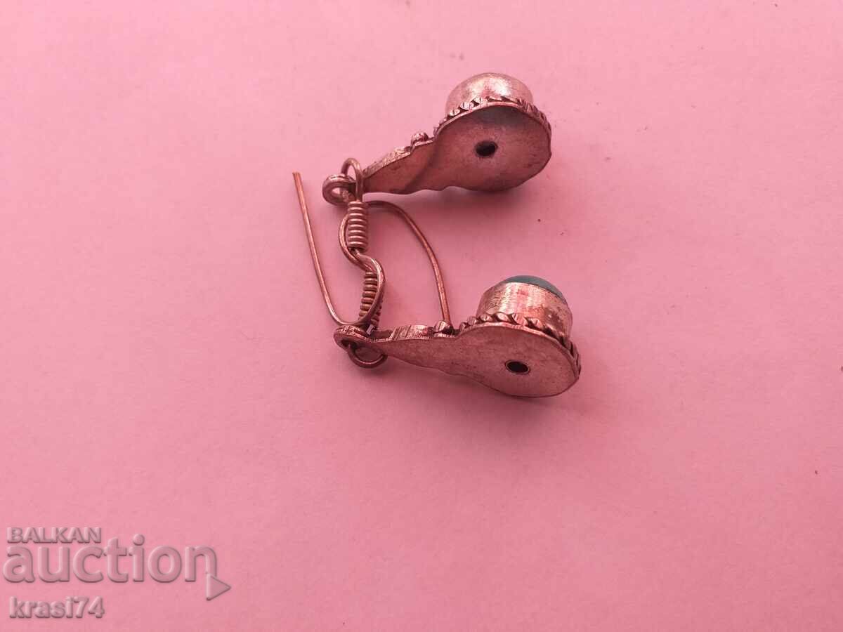 Сребърни обици с цена 25.00 лв. | € 12.78 Сребърни обици с цена 25.00 лв. | € 12.78