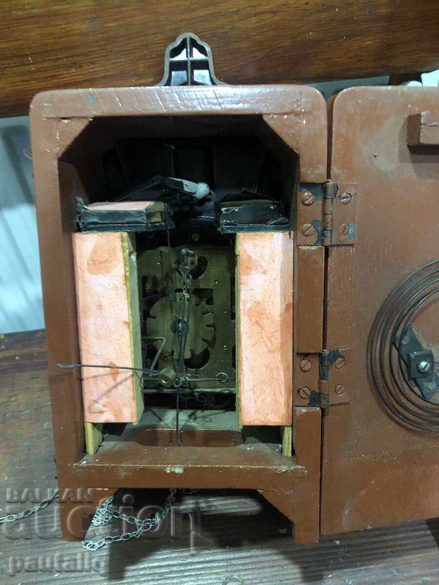 WALL CLOCK WITH CUCKOO LIGHTHOUSE - 6 WALL CLOCK WITH CUCKOO LIGHTHOUSE - 6