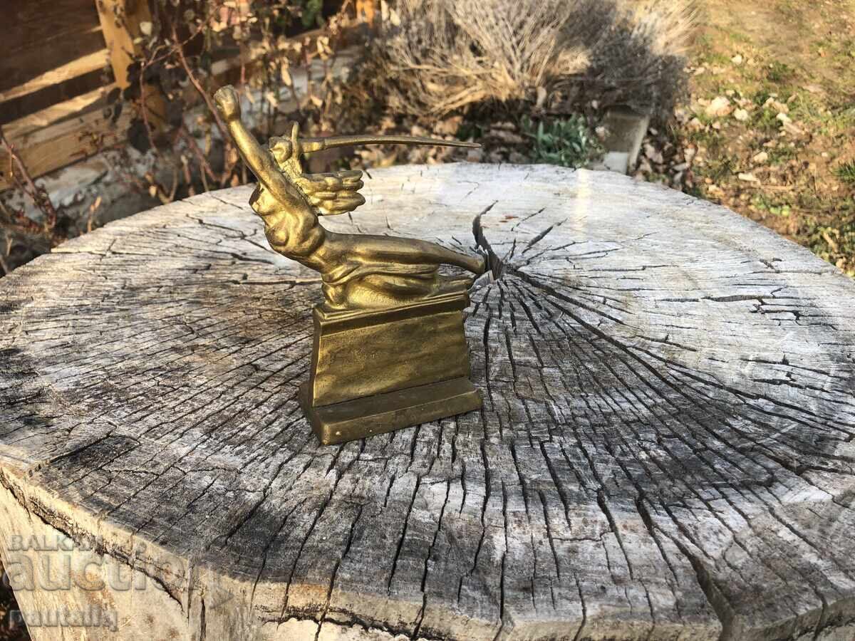 Licitație STATUETA PLASTIC BRONZ Licitație STATUETA PLASTIC BRONZ