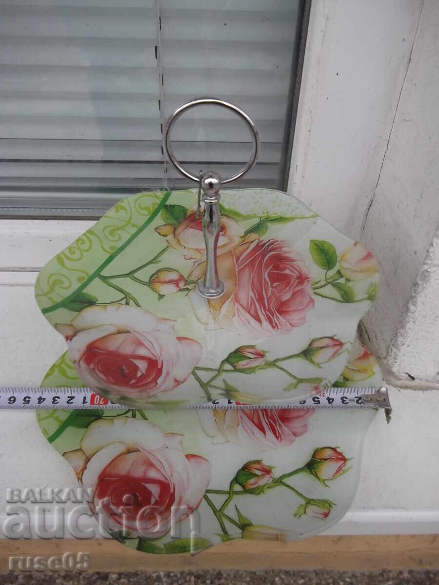 Delivery of Glass metal fruit bowl on two levels Delivery of Glass metal fruit bowl on two levels