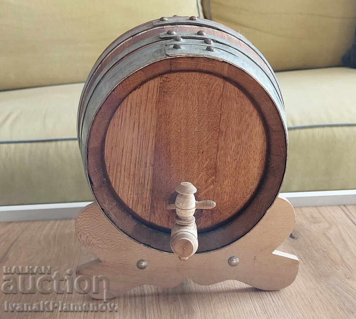 Auction  Excellent 5 liter barrel for connoisseurs