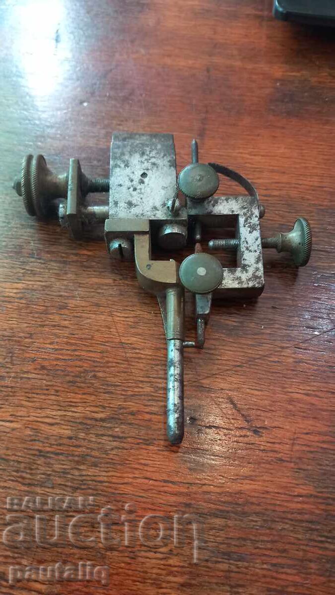 Auction CLOCK DEVICE Auction CLOCK DEVICE