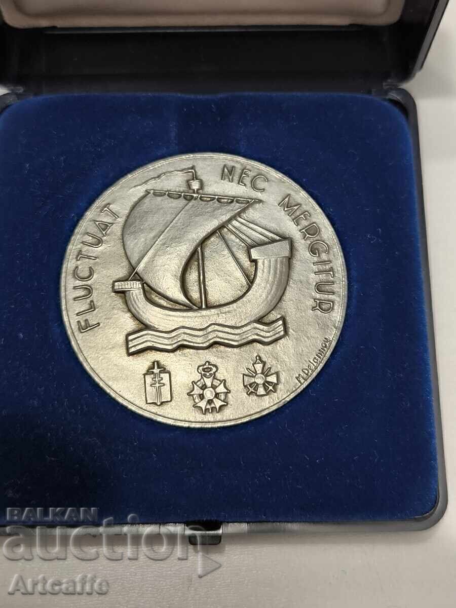 Франция медал Град Париж Fluctuac Nec Mergitur с цена € 50.00 | 97.79 лв. Франция медал Град Париж Fluctuac Nec Mergitur с цена € 50.00 | 97.79 лв.