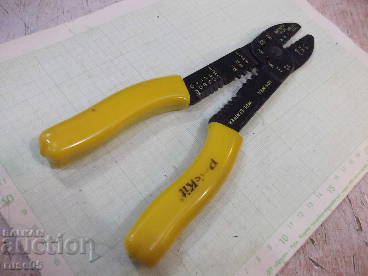 Terminal crimping pliers working - 7 Terminal crimping pliers working - 7