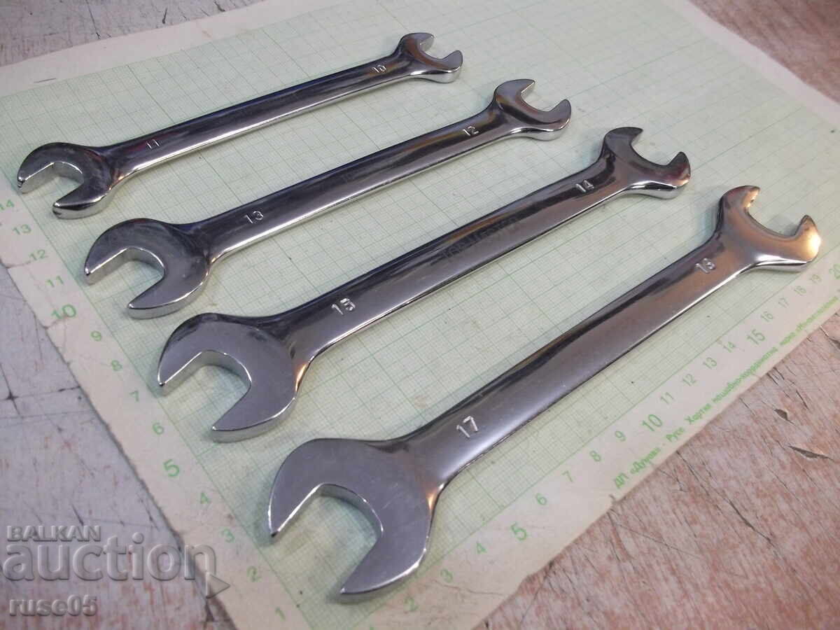Delivery of Lot of 4 "TOP MASTER" wrenches Delivery of Lot of 4 "TOP MASTER" wrenches