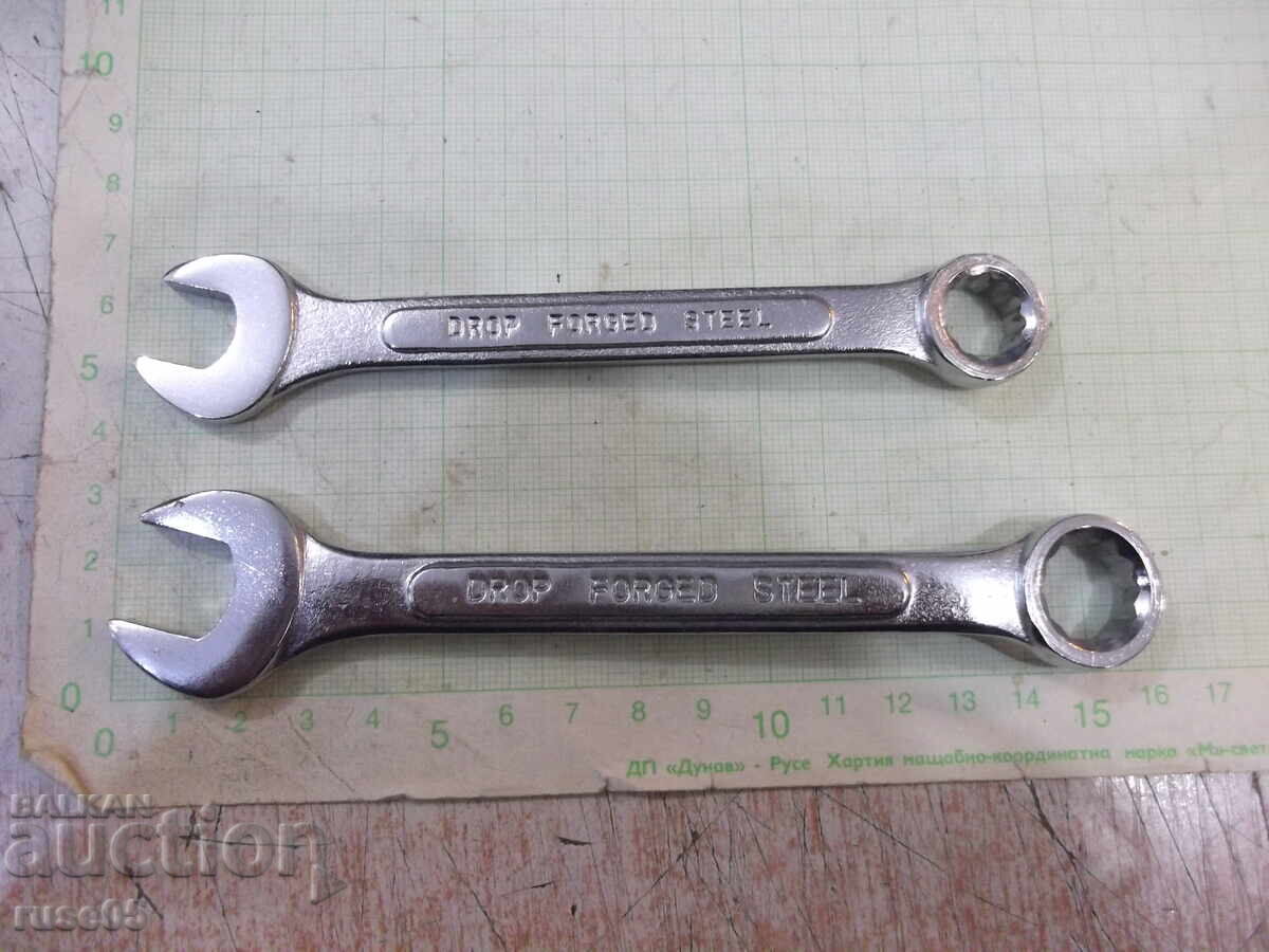 Delivery of Lot of 2 combination wrenches