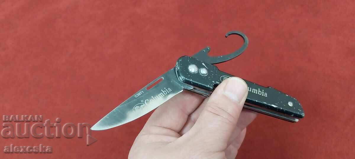 Folding knife with price 14.00 BGN | € 7.16 Folding knife with price 14.00 BGN | € 7.16