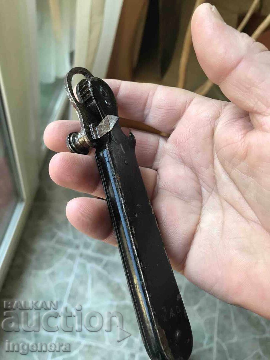 Delivery of ANTIQUE BOTTLE OPENER-"Rival-Extra"- Solingen -TRIDEN FROM WW2